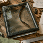 Changer un double vitrage avec outils sur plan de travail
